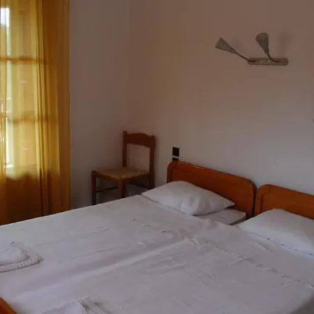 Panormos Palace Affittacamere 3*