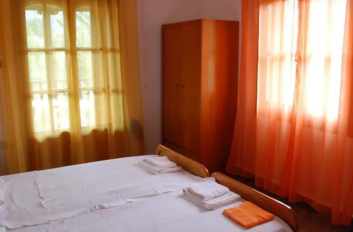 Panormos Palace Panormos (Skopelos)